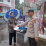 Peduli Sesama, Polisi di Banjaran Bagikan Takjil Pada Masyarakat