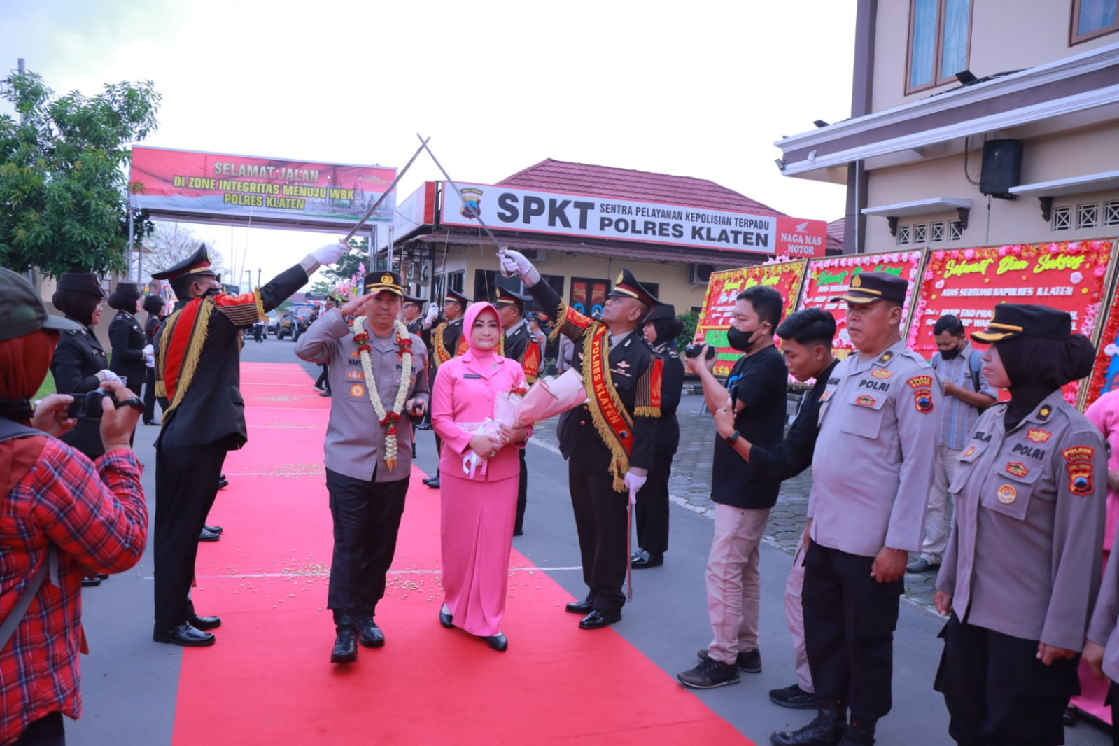 Upacara Pedang Pora Prosesi Pergantian Kapolres Klaten. 9 IMG 20230504 WA0022