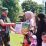 Irdam memberikan nutrisi tambahan untuk keluarga anak rentan stunting usai upacara penutupan TMMD Reg 119 Kodim 0725/Sragen.