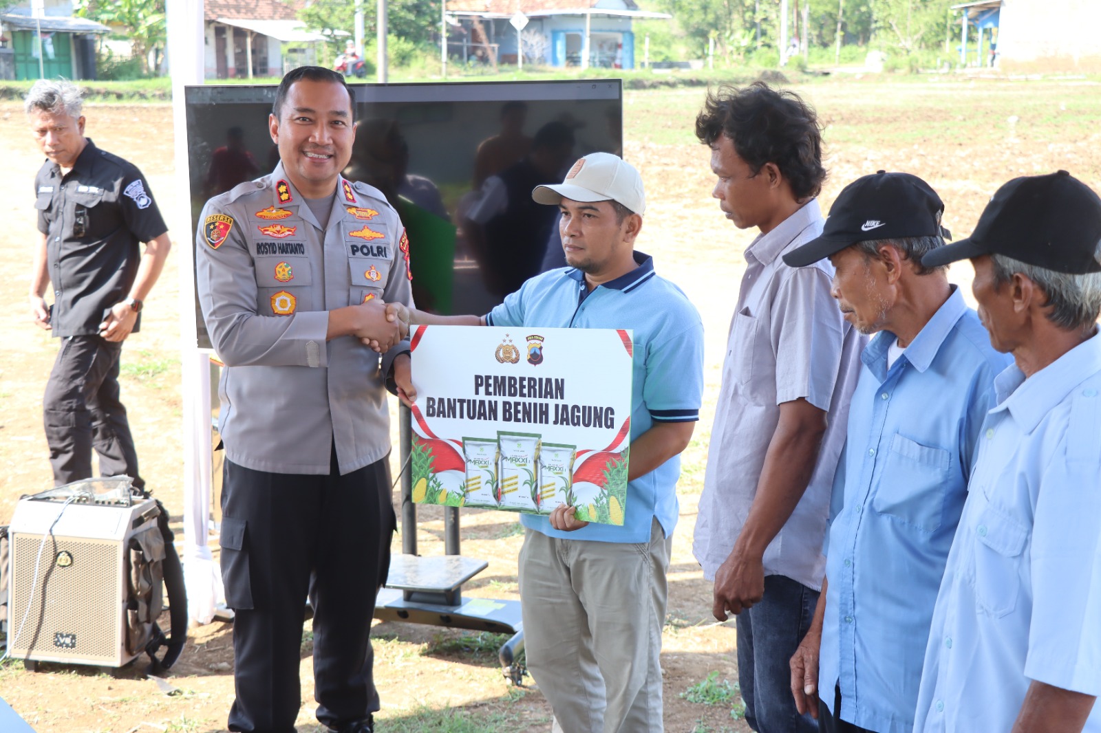 Penanaman Jagung Serentak Kuartal IV Polres Boyolali: Wujud Dukungan terhadap Swasembada Pangan Nasional 2025 9 IMG 20251008 WA0381