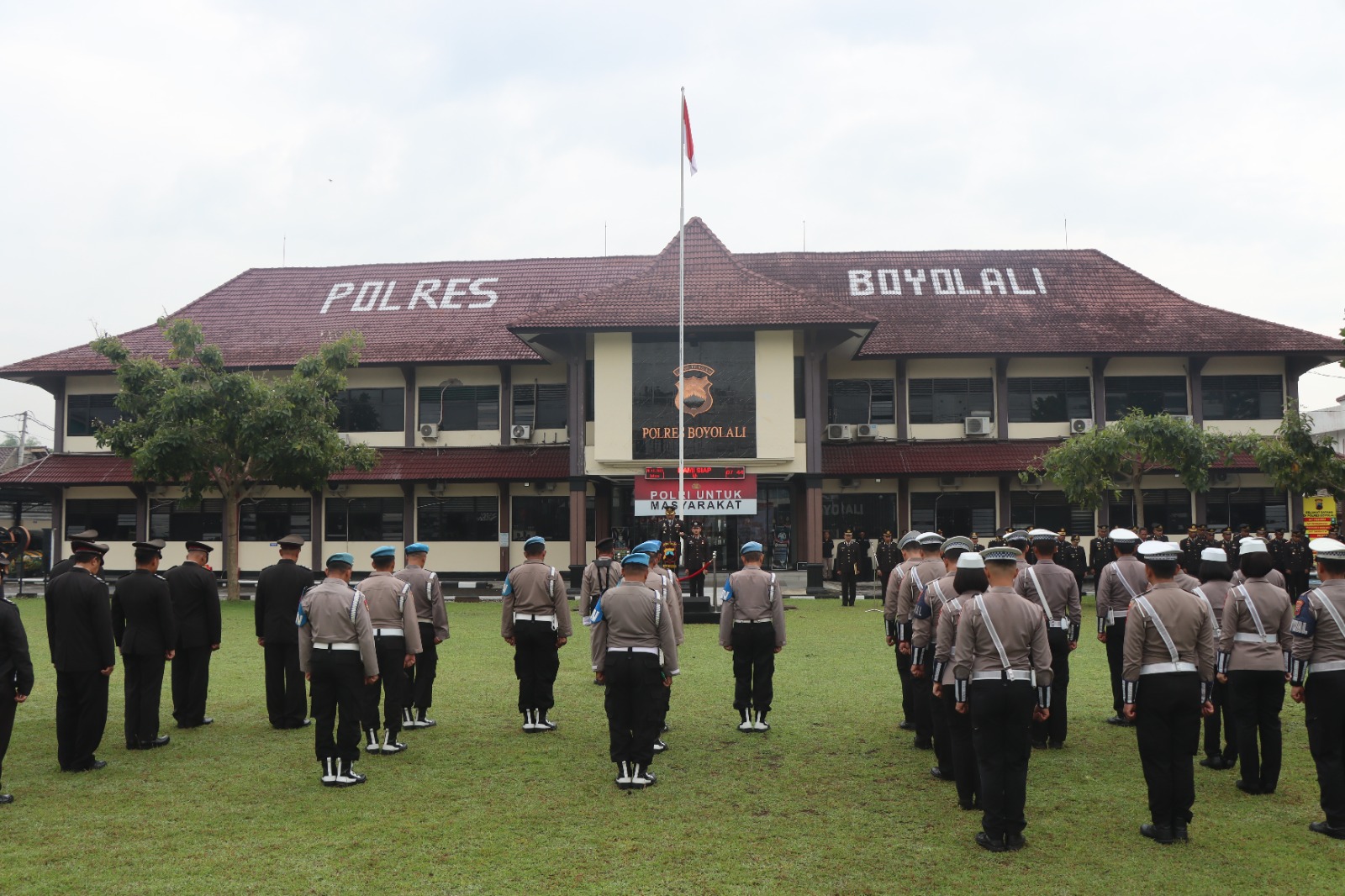 Kapolres Pimpin Upacara Hari Sumpah Pemuda 2025 di Mapolres Boyolali Berlangsung Khidmat. 9 IMG 20251028 WA0099