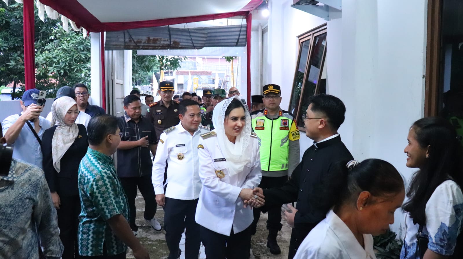 Bupati dan Kapolres Pekalongan Keliling Pos Pam hingga Gereja, Pastikan Natal Aman 9 IMG 20251224 WA0063