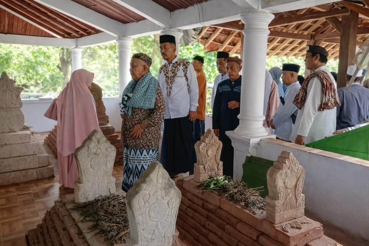 Grebeg Sungkem Cibogo, Tradisi Tahunan Sarat Nilai Religi dan Budaya 9 IMG 20260329 WA00001