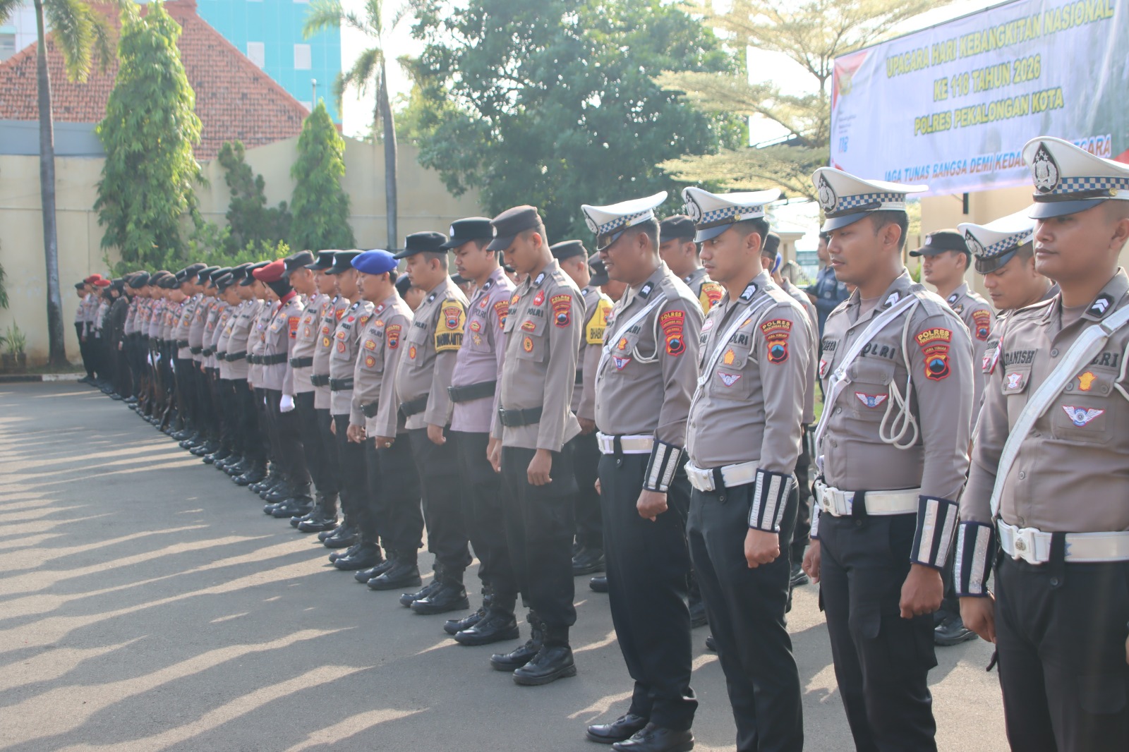 Polres Pekalongan Kota Gelar Upacara Harkitnas ke-118, Teguhkan Semangat Solidaritas dan Perkuat Literasi Digital 9 IMG 20260520 WA0017 1