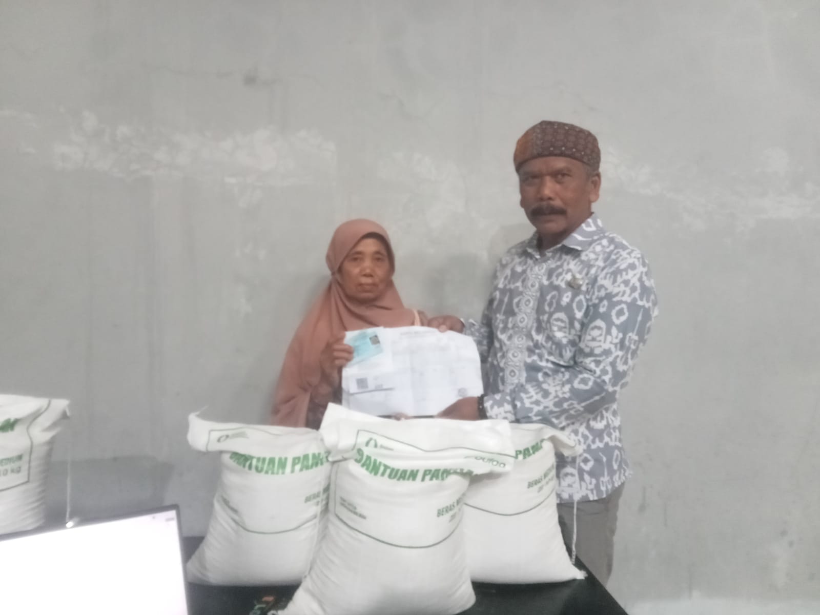 Pembagian Bansos di Desa Jayapura Kecamatan Cigalontang Tasikmalaya Sukses Dilaksanakan. 13 IMG 20260924 WA0040