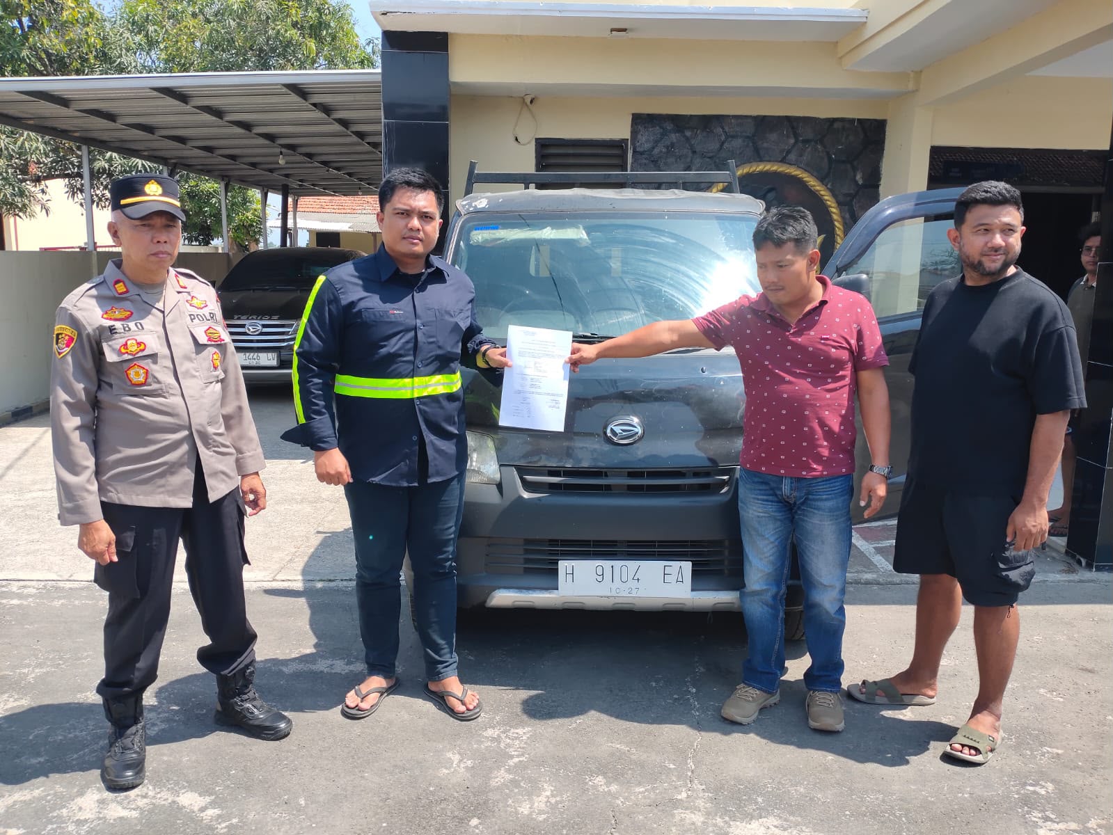 Respons Cepat Laporan 110, Polresta Cirebon Temukan Mobil Rental yang Dilaporkan Hilang 9 IMG 20260928 WA0008