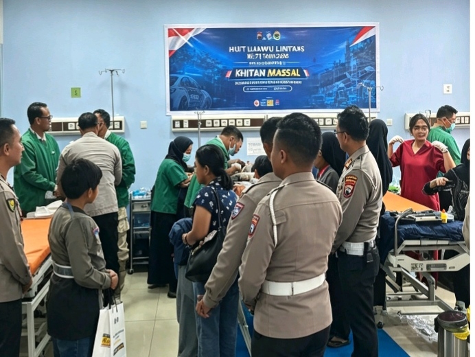 Satlantas Boyolali Dukung Khitanan Massal, Dalam Bhakti Kesehatan HUT Lalu Lintas - 71 8 IMG 20260924 193057