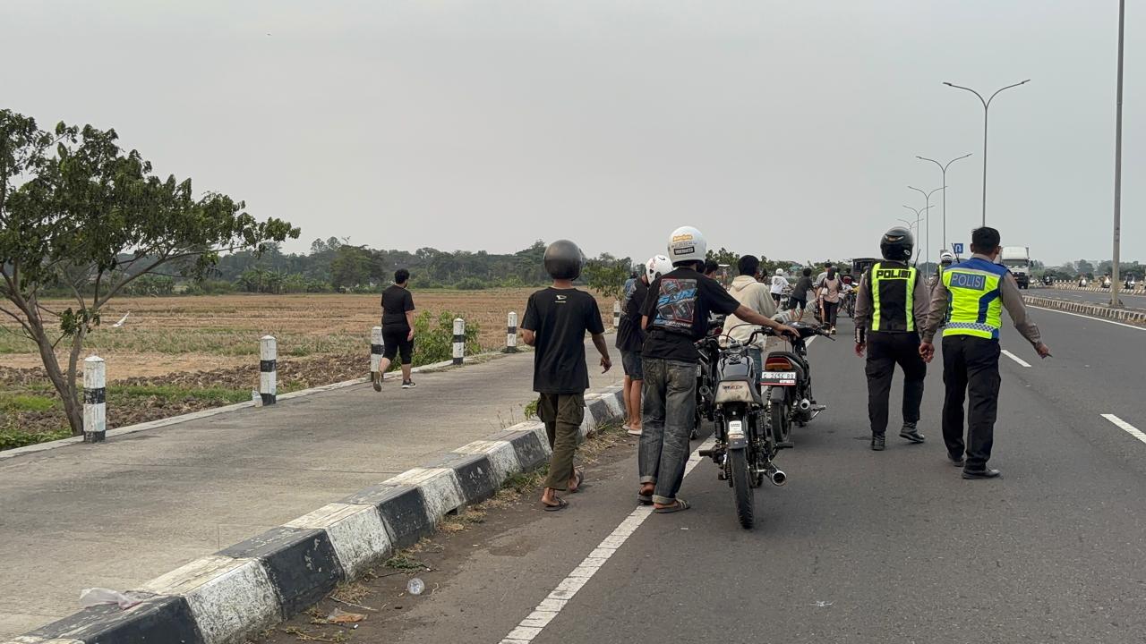 Tertibkan Balap Liar di Jalur Interchange Exit Tol Setono, Satlantas Polres Pekalongan Kota Amankan 45 Kendaraan 12 IMG 20261003 WA0036 1