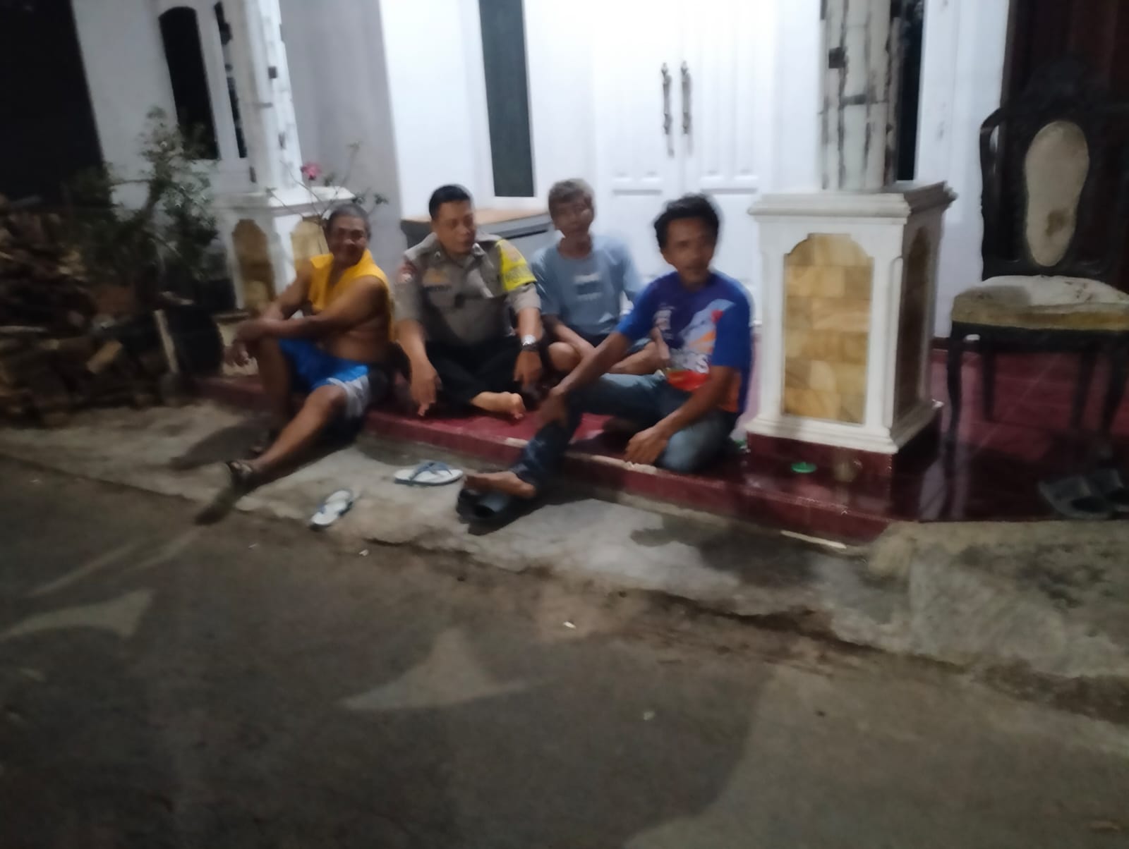 Perkuat Ketertiban Lingkungan dan Evaluasi Poskamling, Jajaran Polsek Ciawigebang dan Polsek Darma Gencarkan Sambang Warga Serta Penilaian Lomba Satkamling 16 IMG 20261015 WA0003