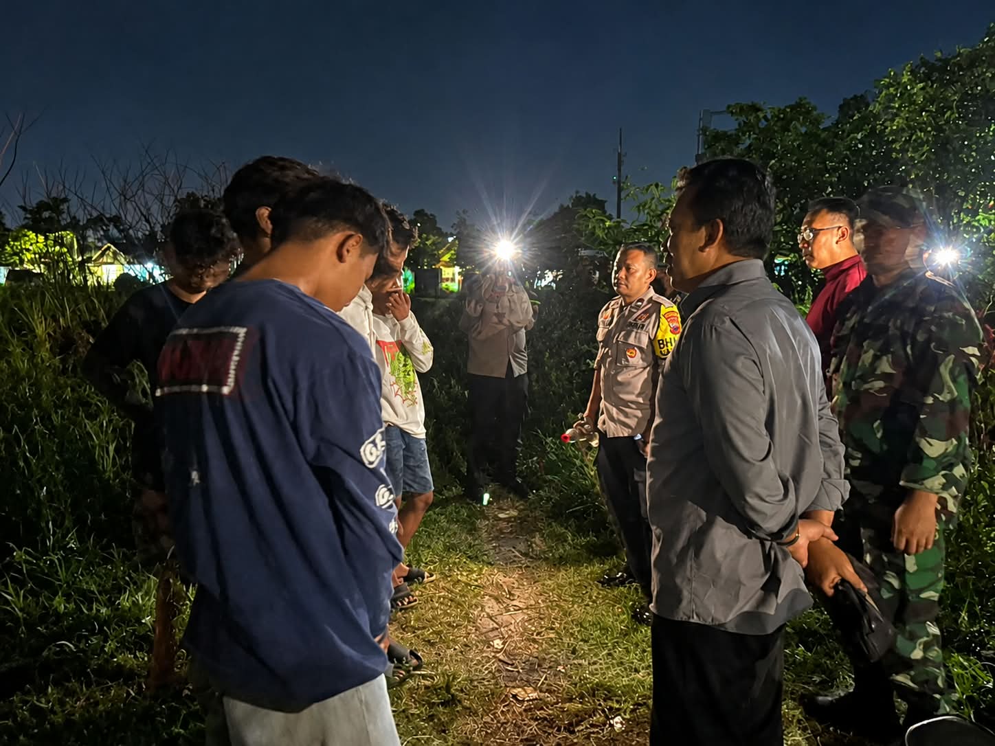 Polri Bersama Masyarakat, Patroli Tiga Pilar Hadirkan Rasa Aman di Kota Pekalongan 9 IMG 20261016 WA0043