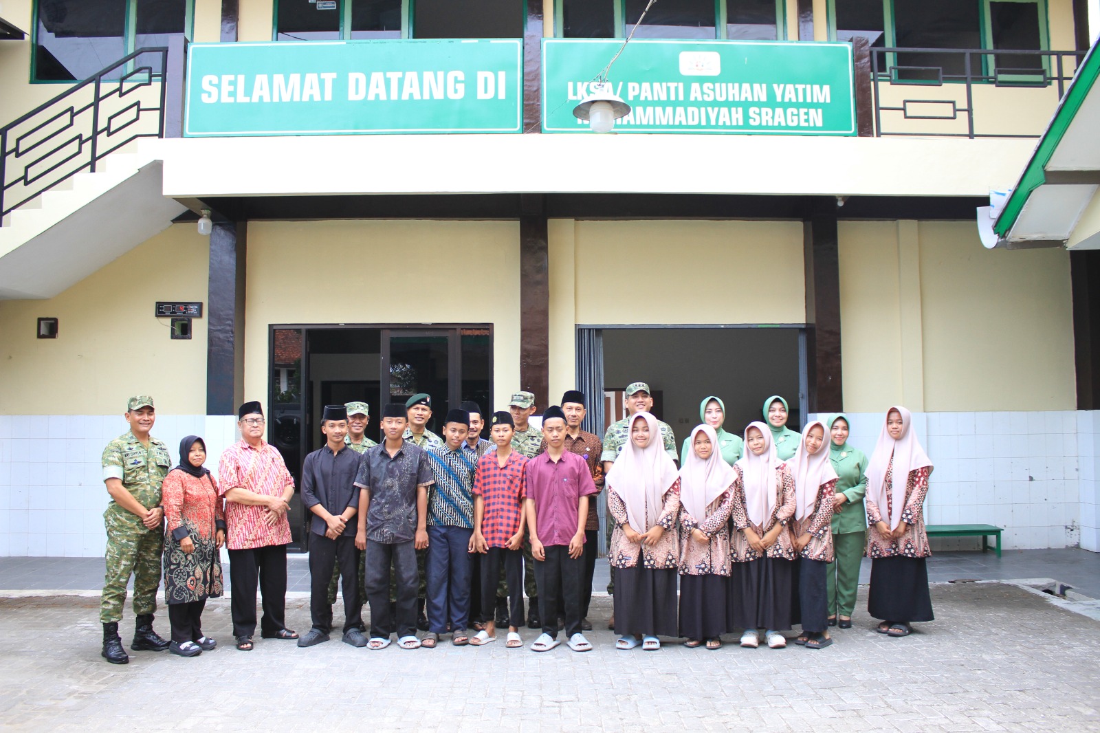 Danrem 074/Surakarta Resmikan Rehab PA Muhammadiyah Sragen. 8 IMG 20261028 WA0042