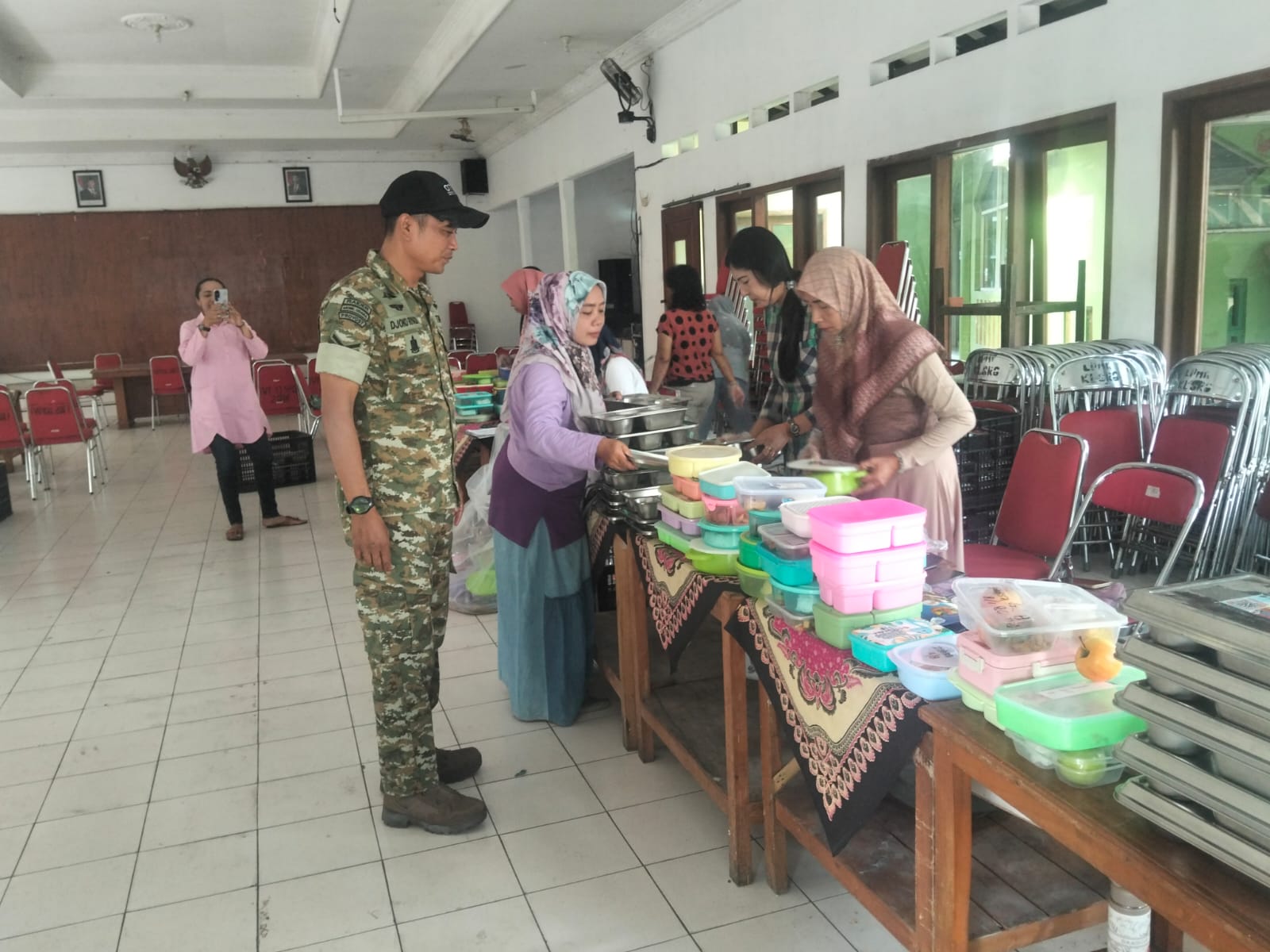 Peran Aktif Babinsa Serengan Dampingan MBG Bumil dan Balita 8 IMG 20261029 WA0031